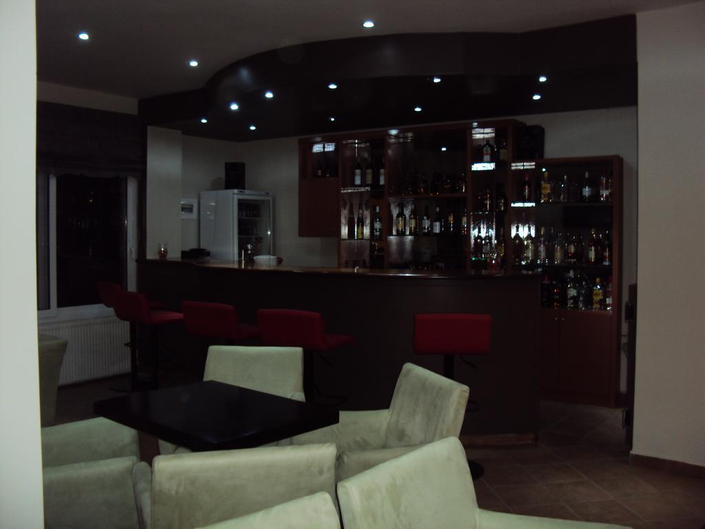 Aitheron Hotel Air Park Zervi Exteriér fotografie